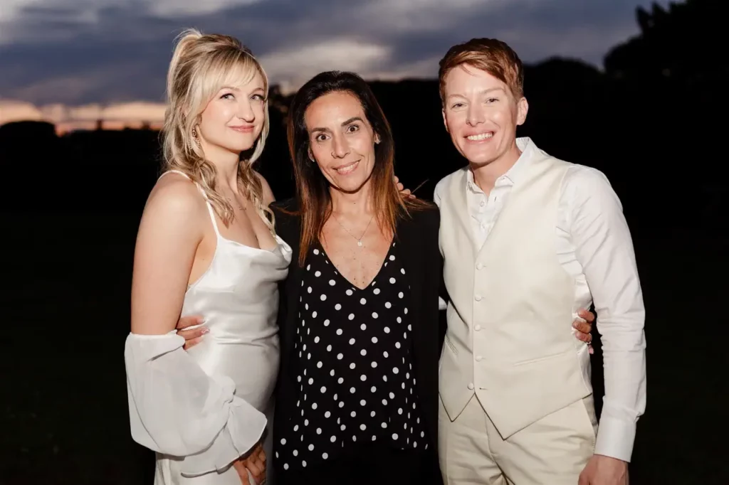 The bride and groom with wedding planner simona celani